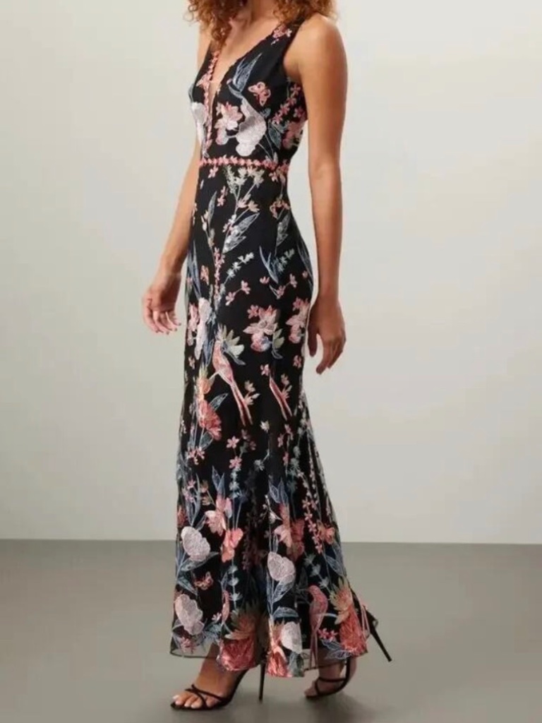 Marchesa Notte Black Embroidered Butterfly Gown Formal Dress Size 8